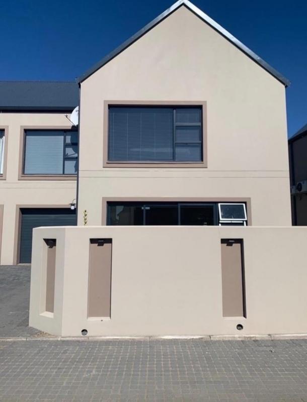 To Let 3 Bedroom Property for Rent in Heron Banks Golf Estate Free State